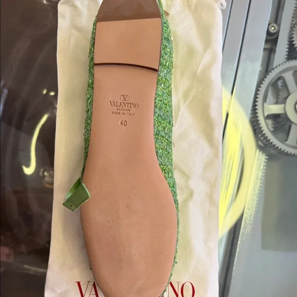 VALENTINO GARAVANI
Rockstud tweed lamé ballet flats - Picture 9 of 9